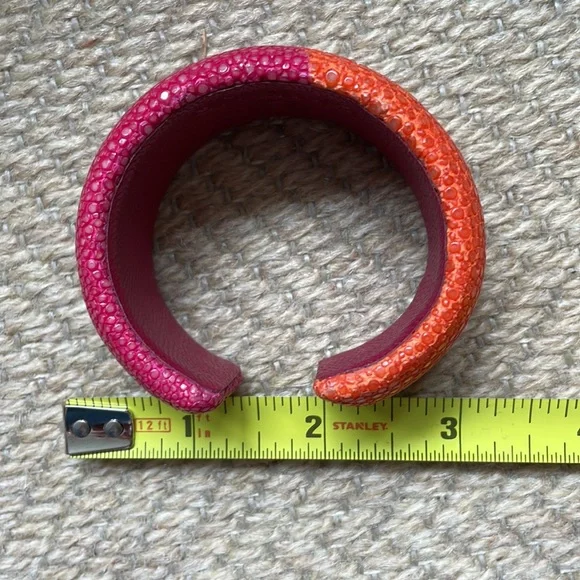 Dannijo sing ray bracelet  / cuff orange and pink - Picture 5 of 7